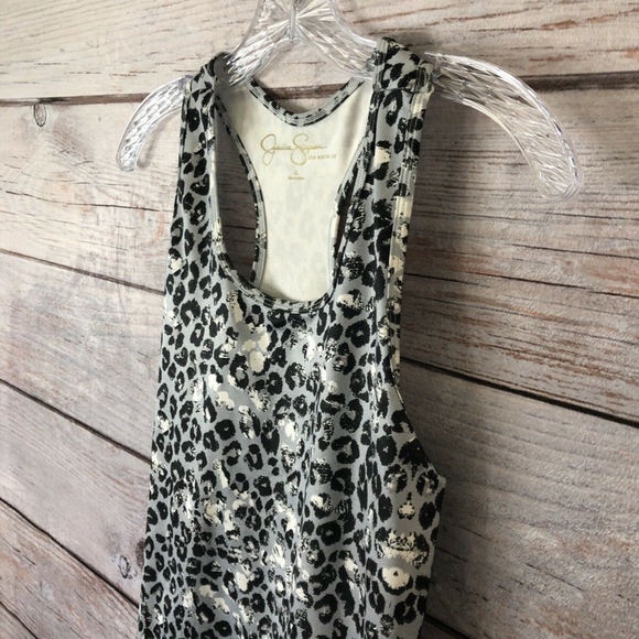 Jessica Simpson THE WARM UP Razor Back Tank - Picture 3 of 4